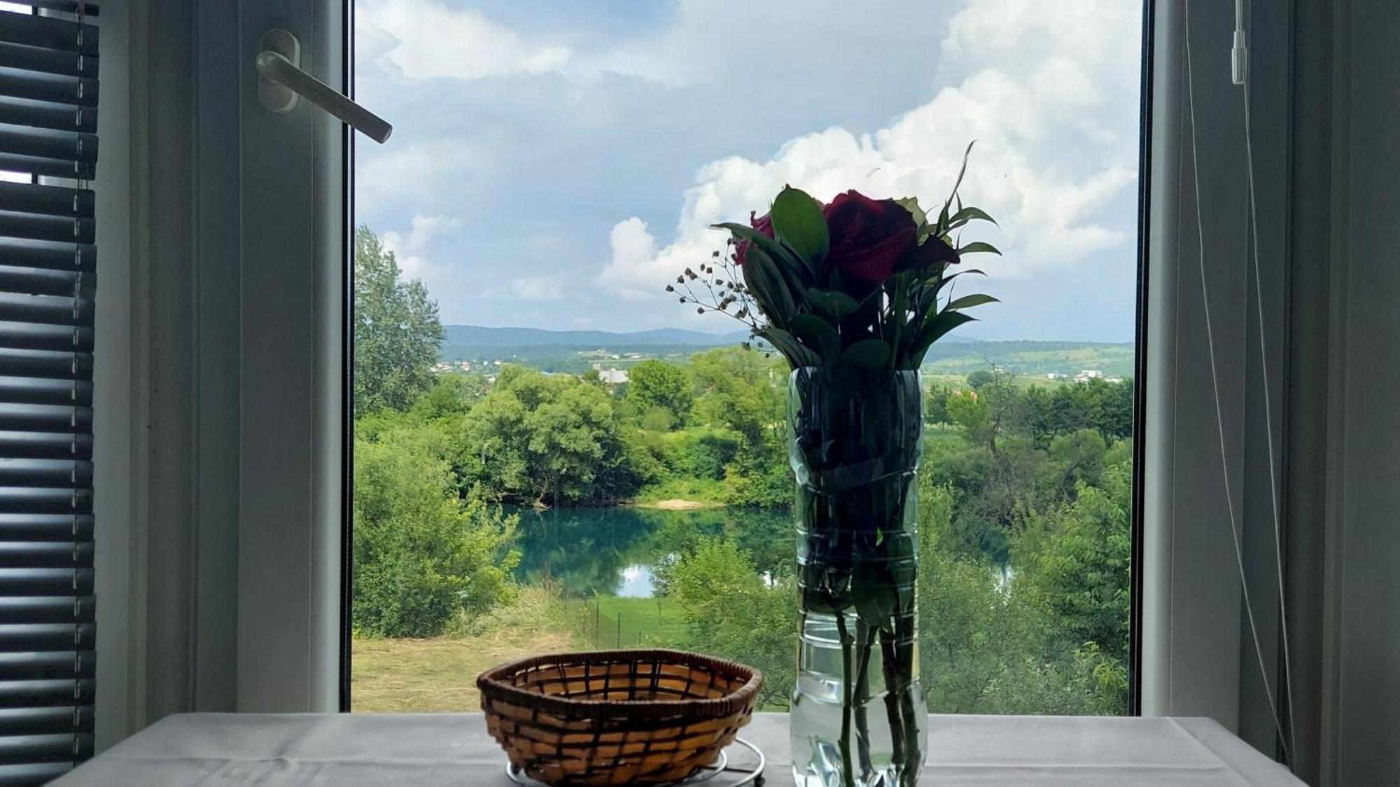 Apartments Window Bihać Extérieur photo